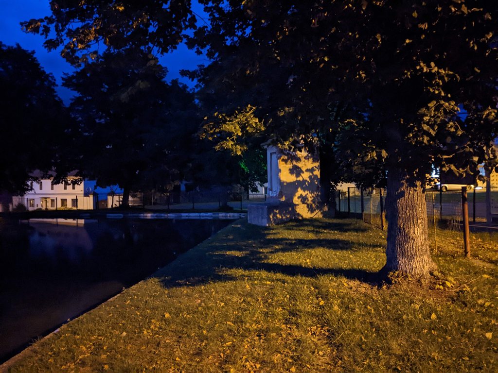 Noční fotografie Siřemi