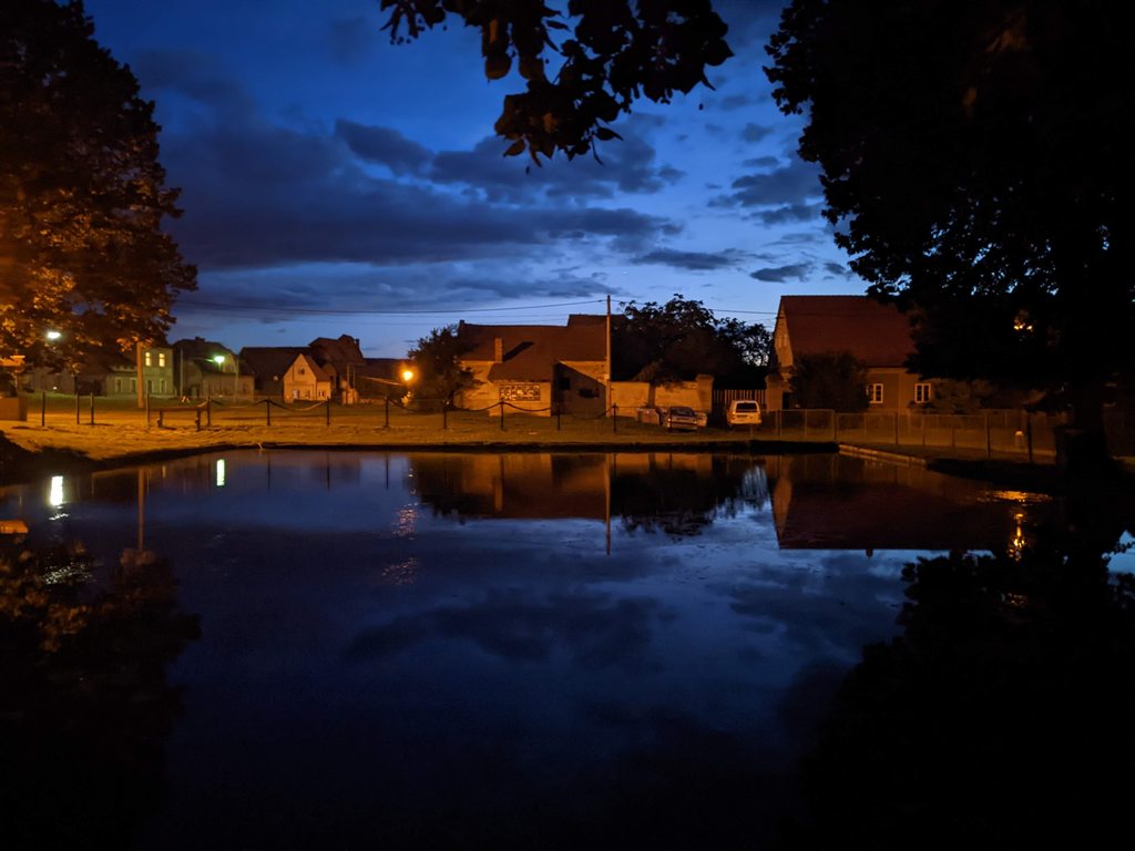 Noční fotografie Siřemi